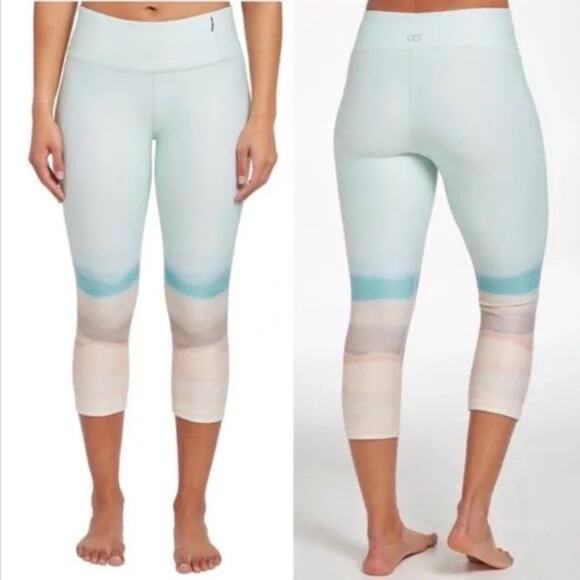 3/$25 Calia Capri Leggings XS Mid Rise Athletic Workout Ombre Mint Green Tan - Picture 1 of 11